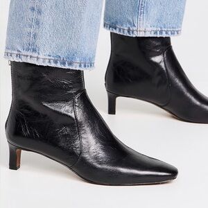 Madewell The Dimes Kitten-Heel Boot in Crinkle Leather